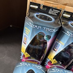 (6) STAR TREK TRANSPORTER SERIES TOS ACTION FIGURES KIRK SPOCK SCOTT UHURA NEW