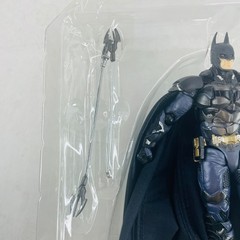 Arkham Knight Batman 6.5″ Action Figure w/Accessory Hands & Stand Base Toys