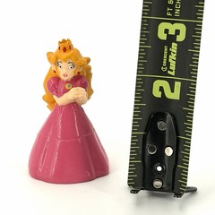 Vintage 1989 Princess Peach Applause PVC Toy/cake topper- Super Mario Bros.