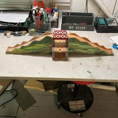 Thomas Wooden Mountain Tunnel (With A Different Hill Piece)