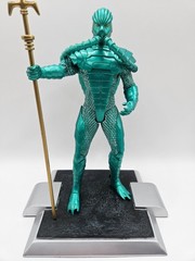 DC Direct (Alex Ross) Justice League Armored Aquaman Series 7 Adult Owned NM