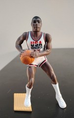 **SEE PHOTOS** 1992 Starting Lineup Dream Team- Michael Jordan, Bird, Magic MINT