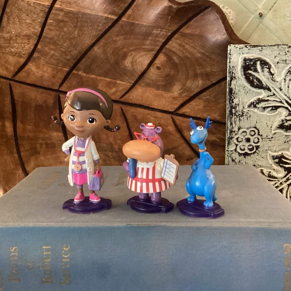 Disney Doc McStuffins Collectible Toy Figures – Dottie Stuffy Hallie