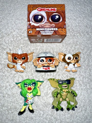 GREMLINS MINIFIGURES SET OF 5 **NEW OPENED**