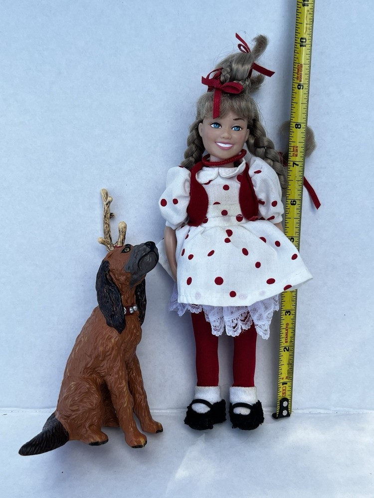 Playmates How Grinch Stole Christmas Cindy Lou Who Doll & Max Dog Figure