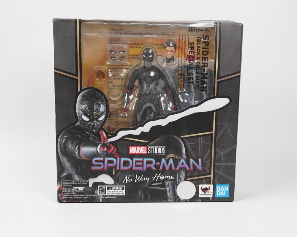 SH Figuarts Spider-Man No Way Home Black & Gold Suit Special Set