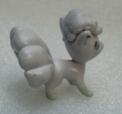 Pokemon Alolan Vulpix Battle Mini Figure WCT Wicked Cool Toys