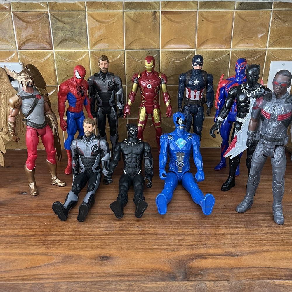 Lot of 11 Super Heroes Figures Mixed 12″