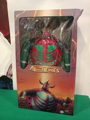 HL PRO GOLDRAKE GAME 40 CM NEW PRODUCT DAMAGED BOX GRENDIZER