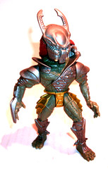 Aliens vs Predator Scavage 5.5″ Action Figure Near Complete Kenner 1993