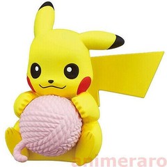 Pokemon Nukunuku Time: PIKACHU Yarn Ball 1.5″ Inch Figure