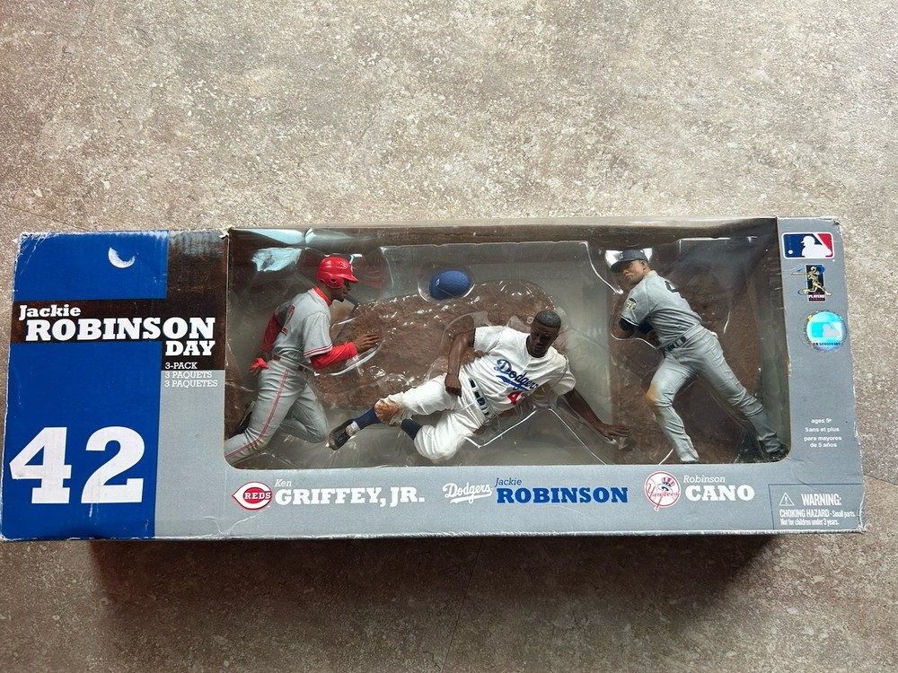 Jackie Robinson Day 3-Pack Griffey Jr., Robinson, Cano McFarlane Sportspicks 42
