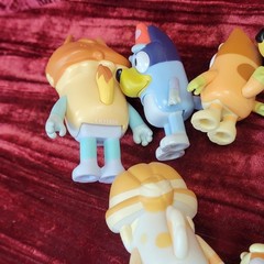 15X Bluey and Friends Family Figures Lot Assorted Figures FIGURE TOY TOYS RARE