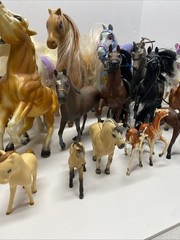 Lot Of 23 Toy Horse Figurines Toys W/ Fencing Accessories Random Assortment