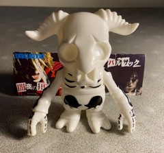 Secret Base Balzac Shocker Skullmerry Vinyl Toy Skull Merry Misfits