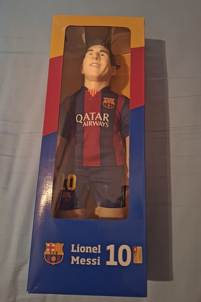 Lionel Messi Bubuzz FC Barcelona Spain Figure 18″ Soccer Action Figure New NIB