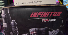 Toyworld TW-H04 Infinitor Fortress Maximus ShipinUSA