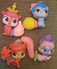 Disney Princess Palace Pets Treasure Fern & Whisker Haven Minis Plumdrop Thistl
