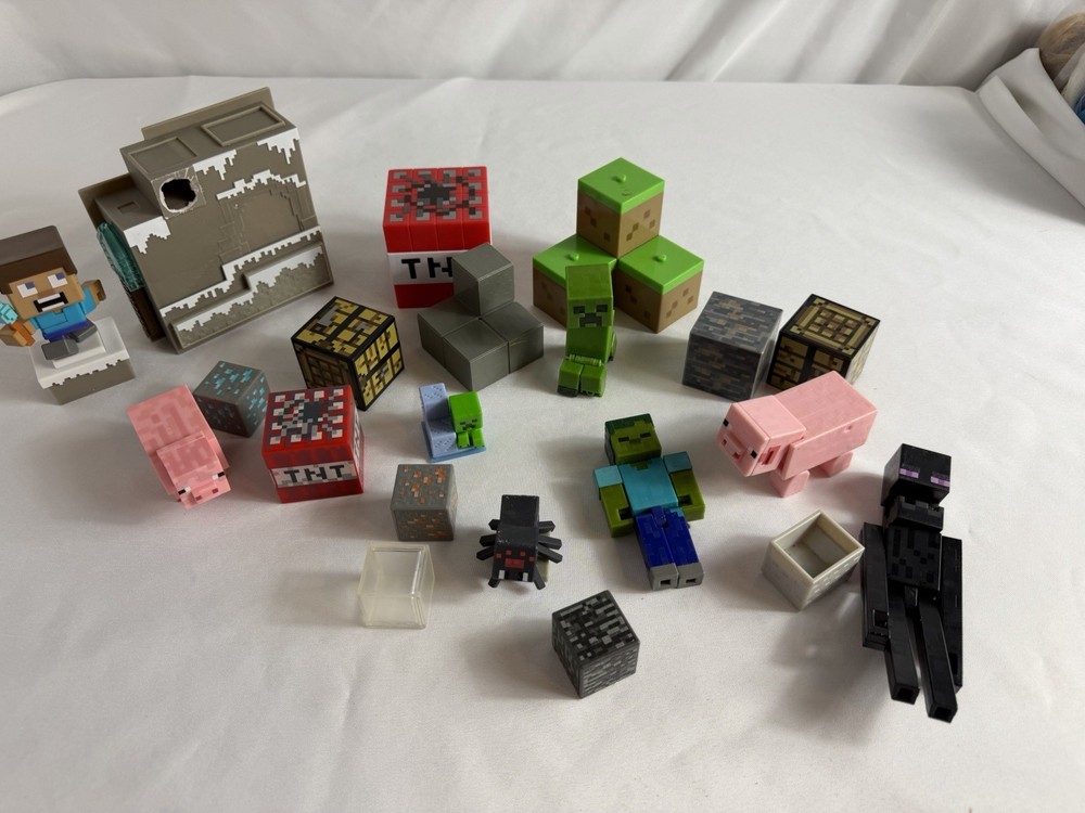 Large Minecraft Action Figure Lot Mixed Characters Blocks Varies Sizes, Mojang