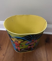 Vintage 1966 Batman & Robin Metal Trash Can Waste lithograph Cheinco 11.5″ Wear
