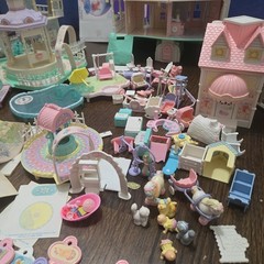 VINTAGE 1988 PRECIOUS PLACES MANSION HOUSES FIGURES LOT FISHER PRICE *Not Tested