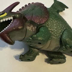 DreamWorks Dragons Defenders Of Berk Skull Crusher Rumblehorn Figure 2013