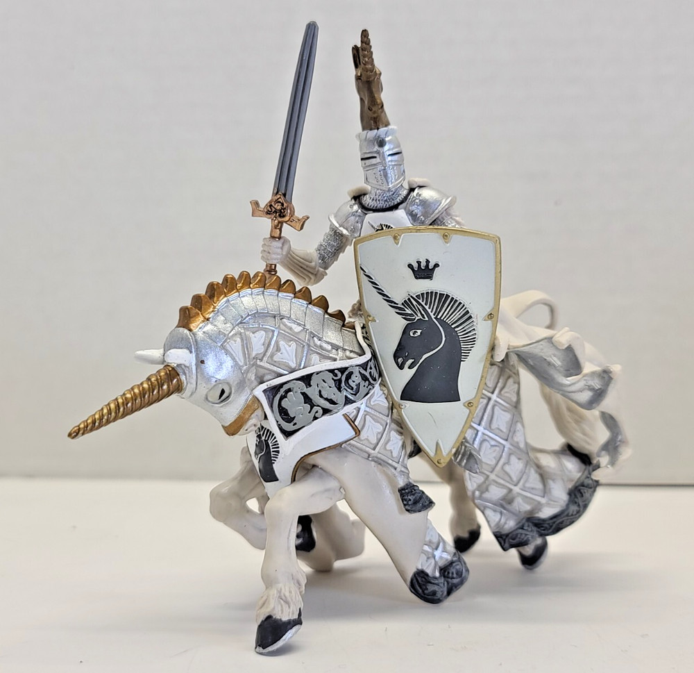 Papo Medieval Knight Action Figure Fantasy Cavalry Horse Unicorn Silver Gold