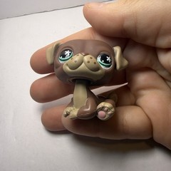 Hasbro 2007 LPS Littlest Pet Shop Brown Laying Pug Blue Eyes