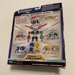 Dreamworks Volton Legendary Defender Yellow Lion Diecast Metal Defender