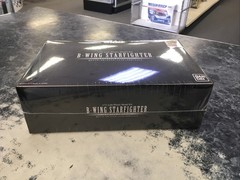 Star Wars B-Wing Starfighter 2018 San Diego Comic Con limited Series