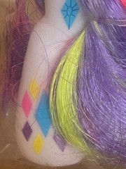 My Little Pony RARITY NEON RAINBOW POWER International, UK, China – 3″, G4, MIP
