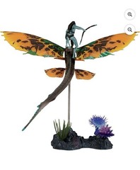 McFarlane Toys Avatar Tonowari Skimwing Boxed Glow in the Dark Action Figure Set