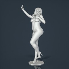 Unpainted Painted resin figurine. Woman Girl naked selfie 1/18 1/24 1/43 1/32