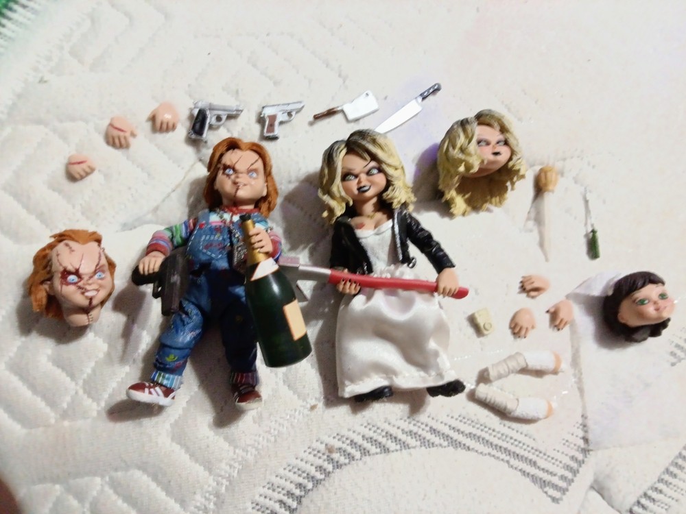 NECA Bride Of Chucky, Chucky And Tiffany With Accessories