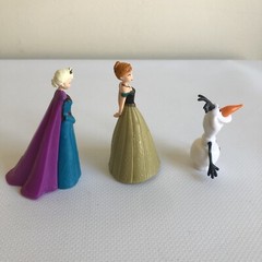 DISNEY FROZEN DOLLS ACTION FIGURES LOT 2”-3″