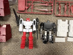 + Siyang Culture Hai Shen Wei Metroplex KO Defense Fortress Y-C001 16″ Tall