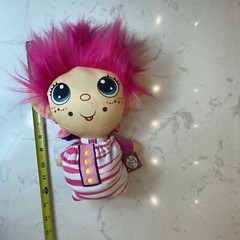 FlipZee Trolls Pretty Pink Plush doll- Flip Zee Girls – 2 dolls in 1 – 15″