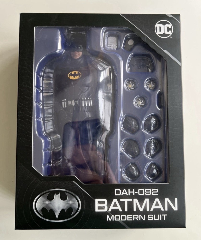 Beast Kingdom DAH-092 BATMAN (Modern Suit) The Flash Movie Figure Michael Keaton