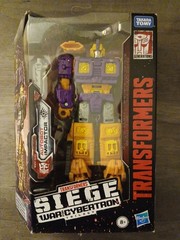 Transformers Generations War For Cybertron Siege Deluxe Class Impactor – NIB!