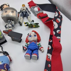 Mixed Video Game & Collectible Figure Lot – Minecraft, Pokémon, Sonic, Halo,…
