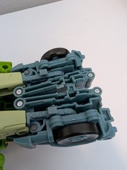Transformers War for Cybertron Siege Springer Action Figure. No Instructions