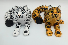 2pcs – 3D Printed Animal Snow Leopard 8.3 inches, Flexible, Gold & White