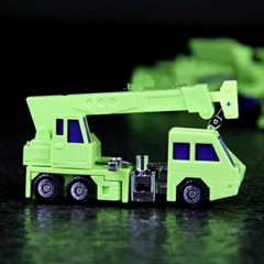 Transform G1 Devastator complete reissue brand new WITHOUT BOX