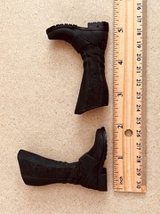1/6 Hot Toys 12″ figure Dark Knight MMS67 Batman Begins Soft rubber boots + pegs