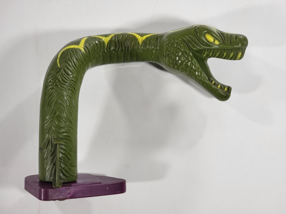 Vintage MOTU Skull Mountain Playset Masters of the Universe Snake Head Part