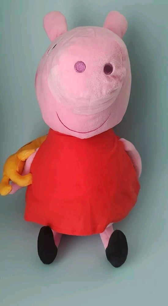Peppa pig buddy plushie pillow polyester 17 ” soft cozy good condition