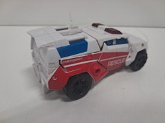 Transformers Combiner Wars – FIRST AID – Loose – Incomplete – KO/3RD PARTY