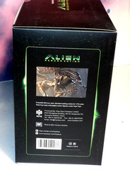 ALIEN RESURRECTION CLONED ALIEN QUEEN 1/18 EXQUISITE MINI FIGURE (HIYA, NEW)