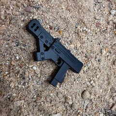 Blade’s MAC-10 – 1:12 Scale 3D Printed Action Figure Weapon Upgrade
