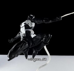 MESS TOYS Symbiote Spider-Man Action Figure Black Suit Collectible Model Gifts
